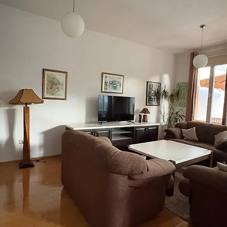 Medicci Villa