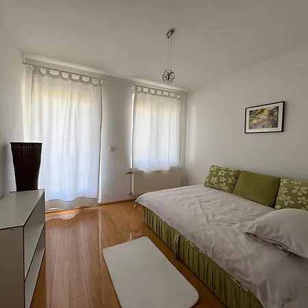 Medicci Villa *